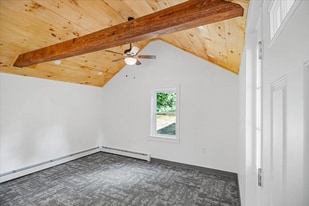 2 Howes Corner Rd in Turner, ME - Building Photo