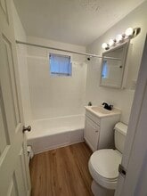 707 Bedford St in Abington, MA - Building Photo - Building Photo