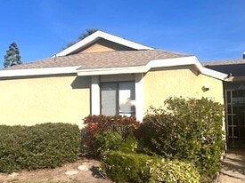 1441 Sheafe Ave NE in Palm Bay, FL - Building Photo
