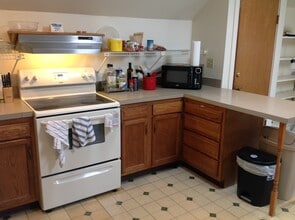 188 Lawrence St, Unit 3rdFlUnit3 in New Haven, CT - Building Photo - Building Photo