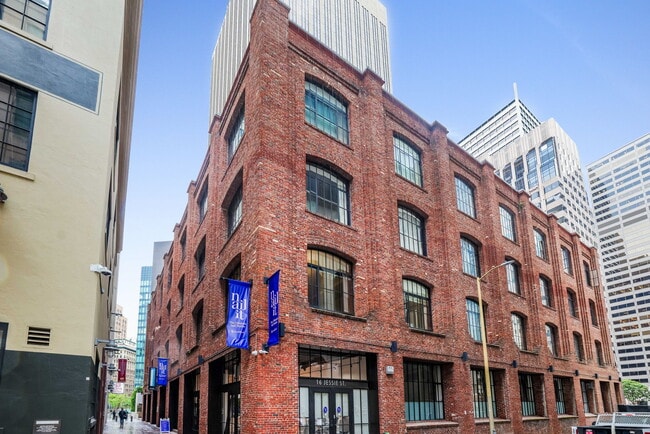 property at 16 Jessie St