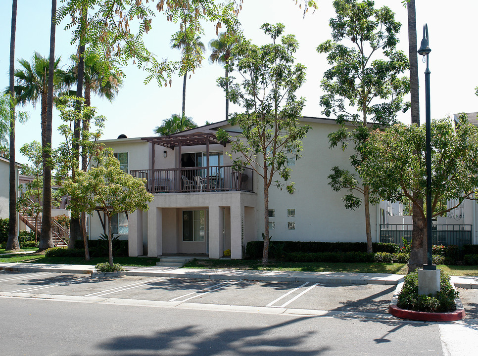 1618 S Calle Del Mar in Anaheim, CA - Building Photo