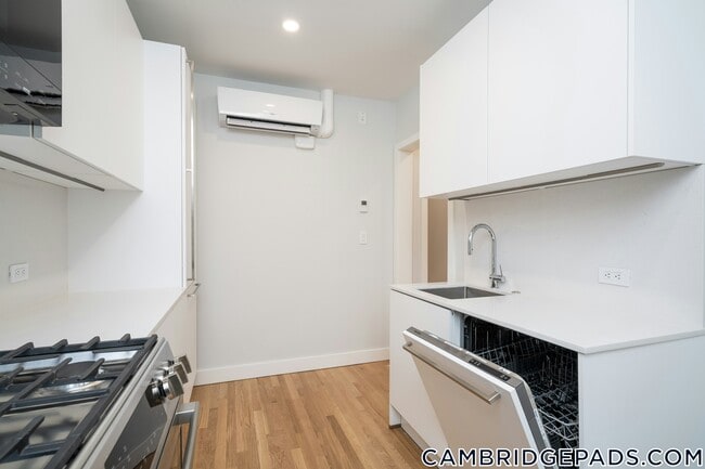 19A Forest St, Unit 32