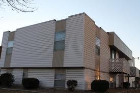 Spring Valley Apartment Homes in Belton, MO - Building Photo