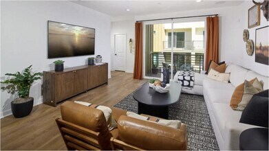 14338 Savannah Ct in San Diego, CA - Building Photo - Building Photo