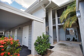 1406 Pine Lake Dr, Unit 6 in Venice, FL - Building Photo - Building Photo