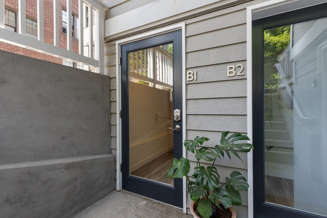 315 W Roy St in Seattle, WA - Building Photo - Building Photo