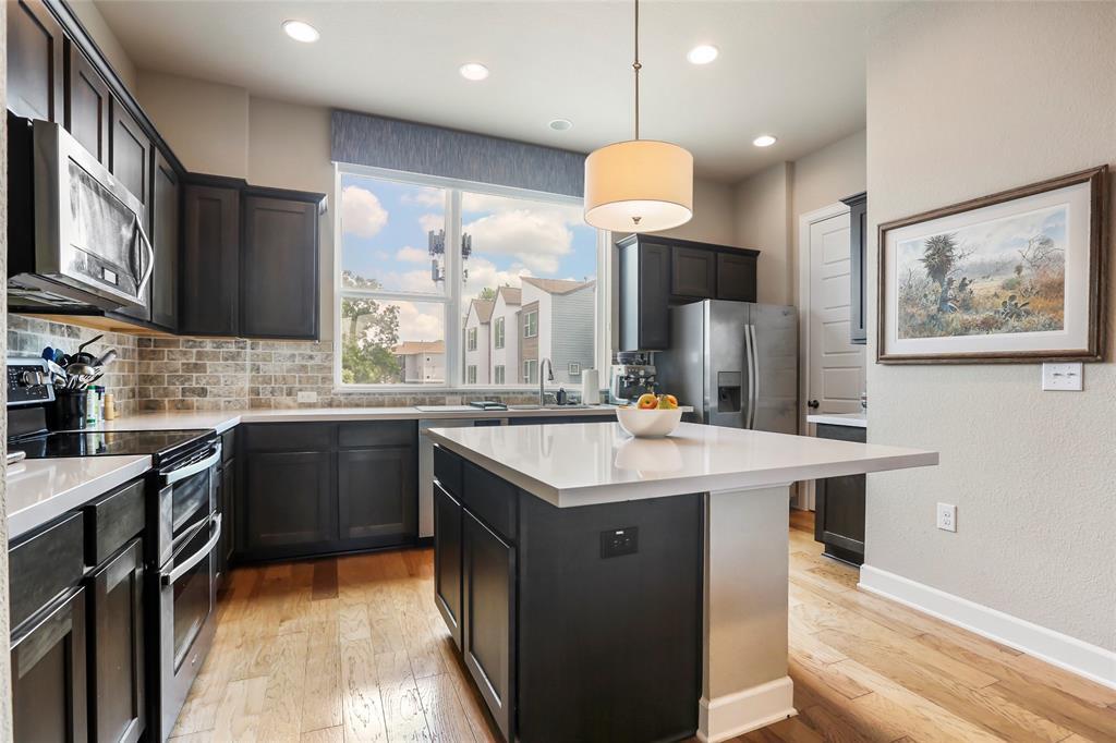 1416 Waterloo Shore Ln in Austin, TX - Building Photo