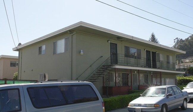 2501-2507 Denning Ct in Castro Valley, CA - Building Photo - Building Photo