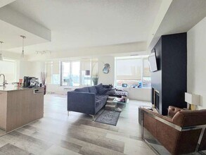 2510-2109 109 St NW in Edmonton, AB - Building Photo - Building Photo