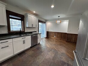 754 Spring Rd in Elmhurst, IL - Building Photo - Building Photo