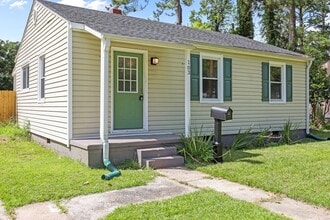 103 Robin Rd in Jacksonville, NC - Building Photo - Building Photo