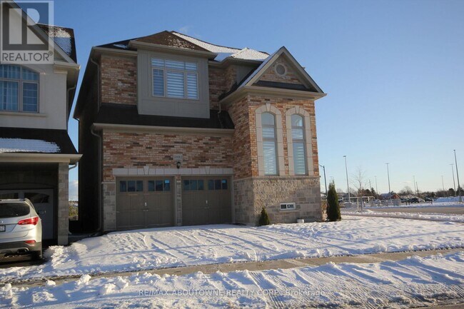 3892 Lodi Rd in Burlington, ON - Building Photo - Building Photo