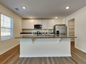 152 Tobago Cir in Guyton, GA - Foto de edificio - Building Photo