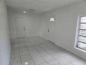 3310 NW 214th St in Miami Gardens, FL - Building Photo - Building Photo
