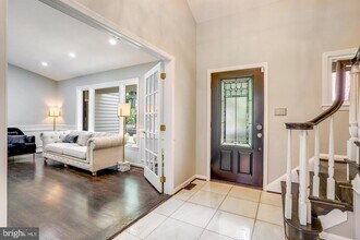 931 Welham Green Rd in Great Falls, VA - Building Photo - Building Photo