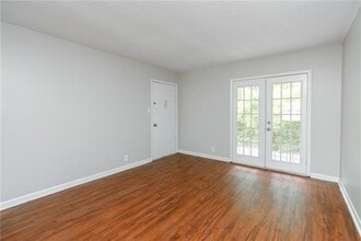 55 East Dr in Mobile, AL - Building Photo - Building Photo