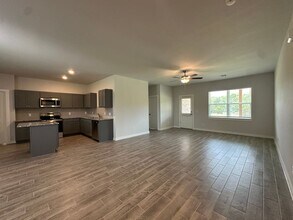 17010 Lantana Loop in Oklahoma City, OK - Building Photo - Building Photo