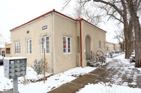 1413 Fruit Ave NW in Albuquerque, NM - Foto de edificio - Building Photo