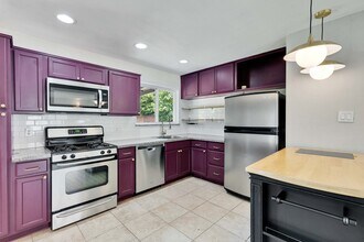 7107 Cherry Meadow Dr in Austin, TX - Building Photo - Building Photo