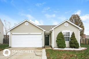 13147 N Becks Grove Ct in Camby, IN - Building Photo