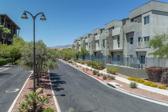 Thrive at Summerlin in Las Vegas, NV - Building Photo - Building Photo