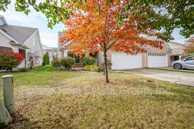 12179 Black Hills Dr in Fishers, IN - Building Photo - Building Photo