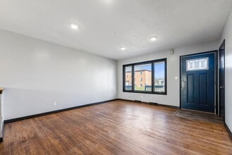 440 34th Ave in East Moline, IL - Building Photo - Building Photo