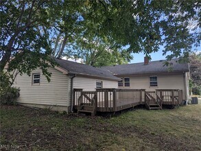 602 Longmere Dr in Kent, OH - Building Photo - Building Photo