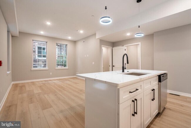 713 S Mildred St in Philadelphia, PA - Building Photo - Building Photo