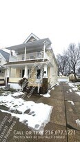 7602 Wentworth Ave in Cleveland, OH - Building Photo