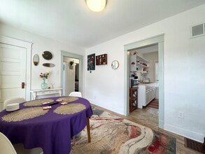 512 W 39th Ter, Unit 2 in Kansas City, MO - Building Photo - Building Photo