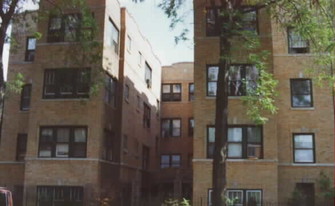 3747-3751 W Leland Apartments