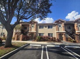 3516 Briar Bay Blvd, Unit 203 in Royal Palm Beach, FL - Building Photo
