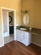 1769 Los Feliz Dr, Unit 1 in Thousand Oaks, CA - Building Photo - Building Photo