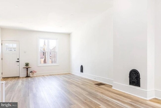 4648 Silverwood St in Philadelphia, PA - Building Photo - Building Photo