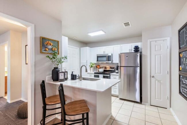 1201 Cleveland St in Denton, TX - Building Photo - Building Photo