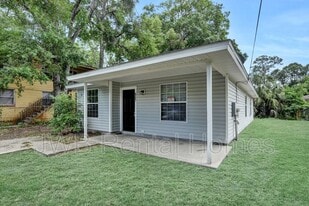 1518 W 27th St in Jacksonville, FL - Building Photo