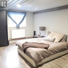 341 Queensville Sideroad in East Gwillimbury, ON - Building Photo - Building Photo