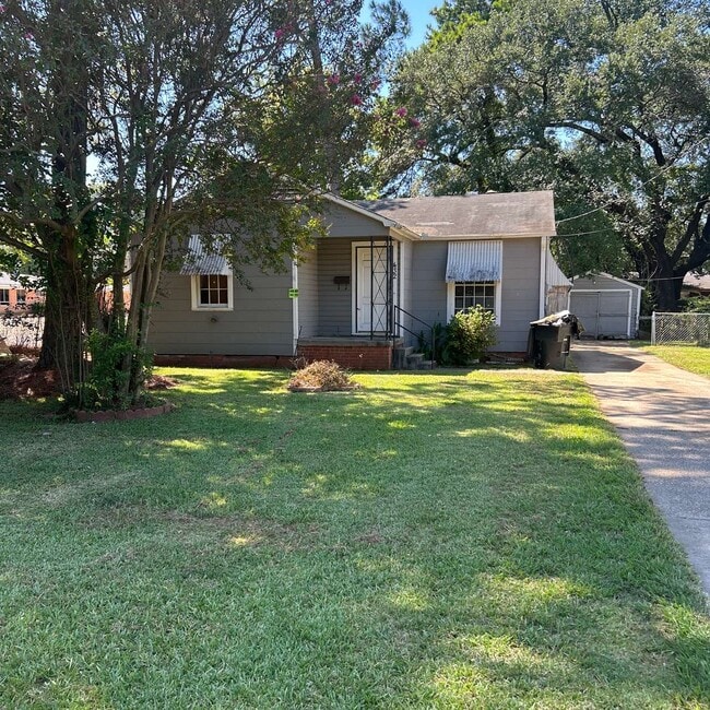 property at 432 Waller Ave