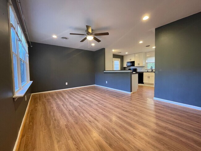 9813 Colemans Lake Rd in Ford, VA - Building Photo - Building Photo
