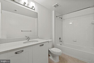 2451 Midtown Ave in Alexandria, VA - Building Photo - Building Photo