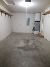 1305-1307 Shaker Pl in Moses Lake, WA - Foto de edificio - Building Photo