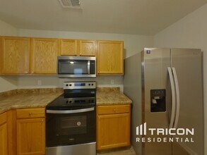 1189 Rabon Pond Dr in Columbia, SC - Foto de edificio - Building Photo