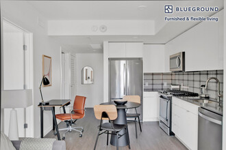 702 Spring St-Unit -FL7-ID451 in Seattle, WA - Building Photo - Building Photo