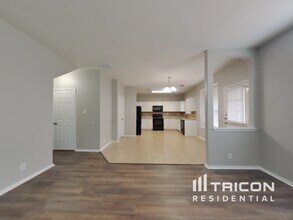 109 Eagle Flight in Cibolo, TX - Building Photo - Building Photo