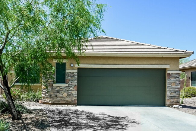 property at 40114 N Thunder Hills Ct