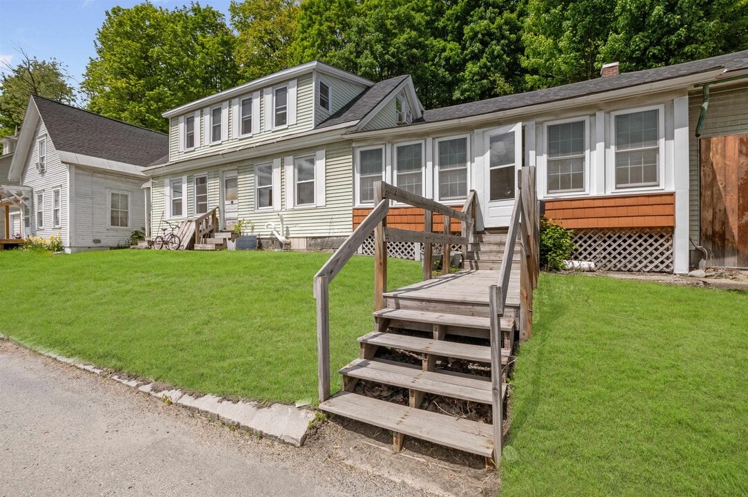 290 Main St in Littleton, NH - Building Photo