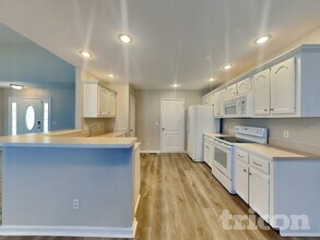 505 Arabian Ln in Springfield, TN - Building Photo - Building Photo