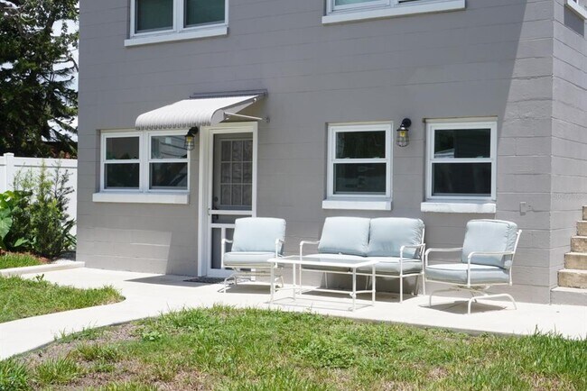 809 W Park Ave in Tampa, FL - Building Photo - Building Photo